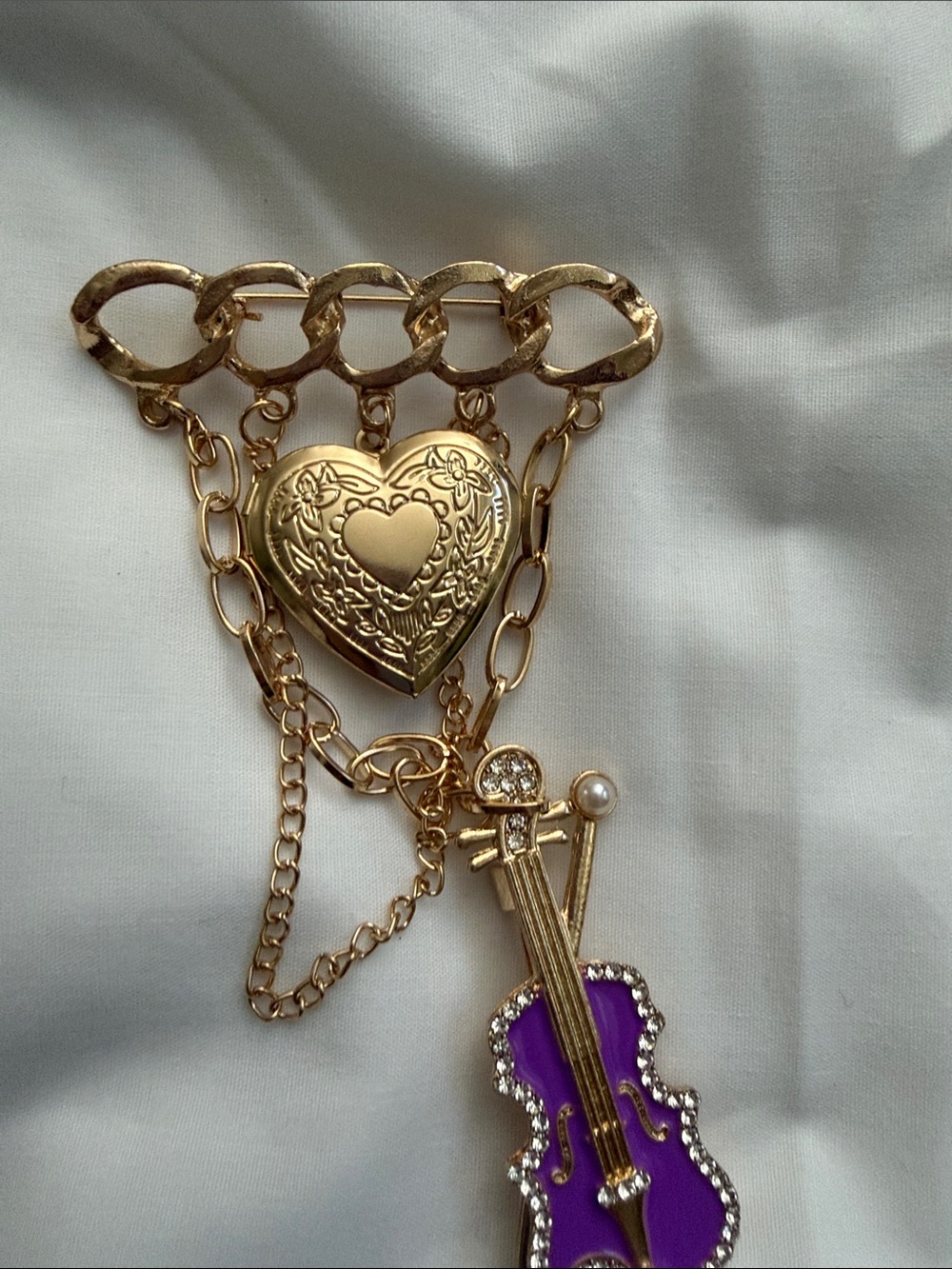 Gold-Tone Heart & Purple Violin Charm Chain Brooch